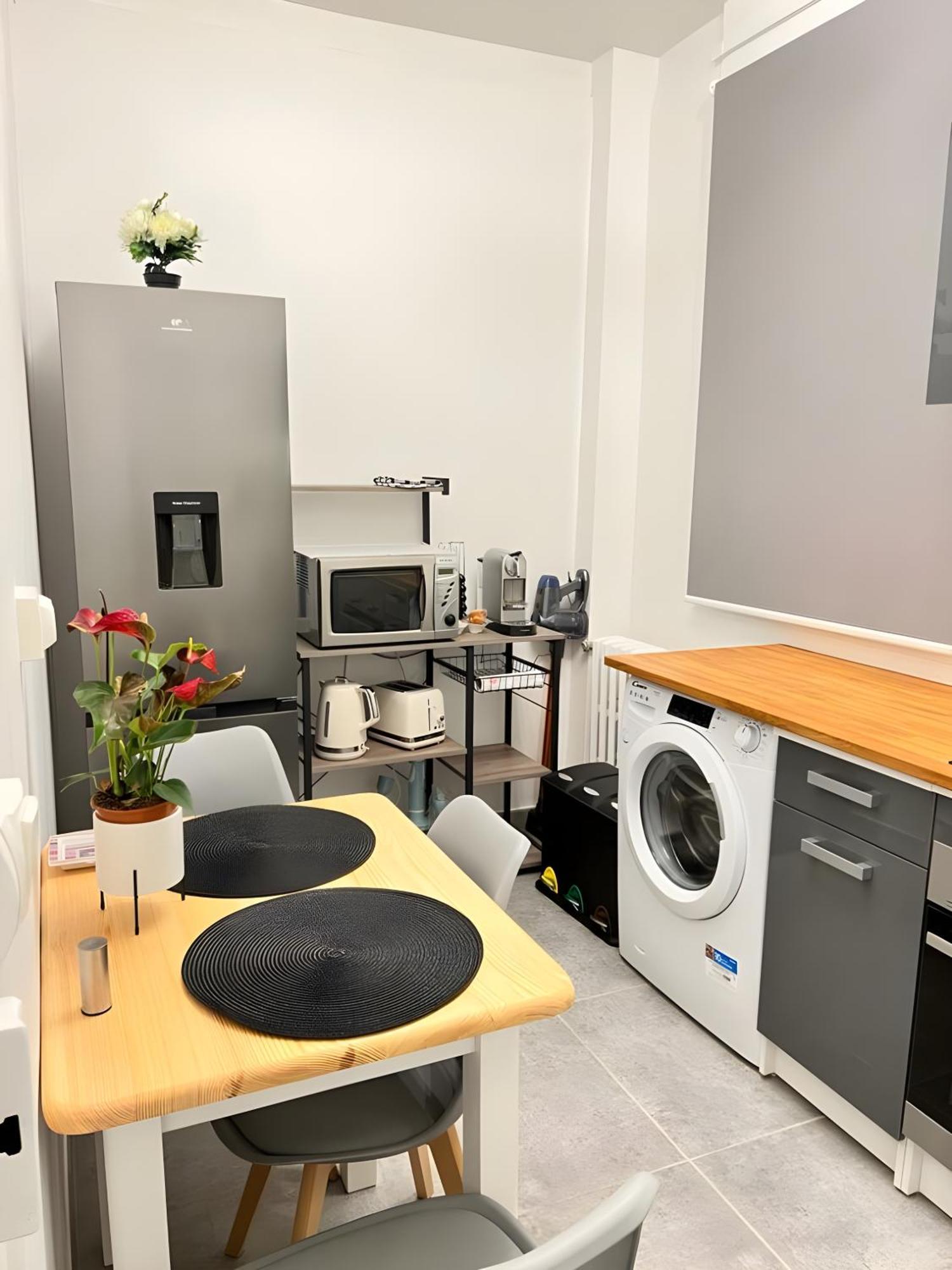 ואנב Charmant Studio Climatise Paris Expo Porte De Versailles - Dome De Paris , Near Transportation Links מראה חיצוני תמונה